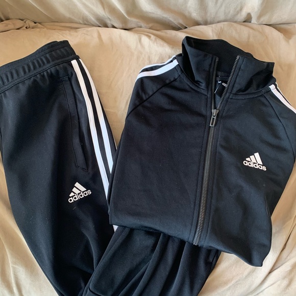 xs tracksuit set